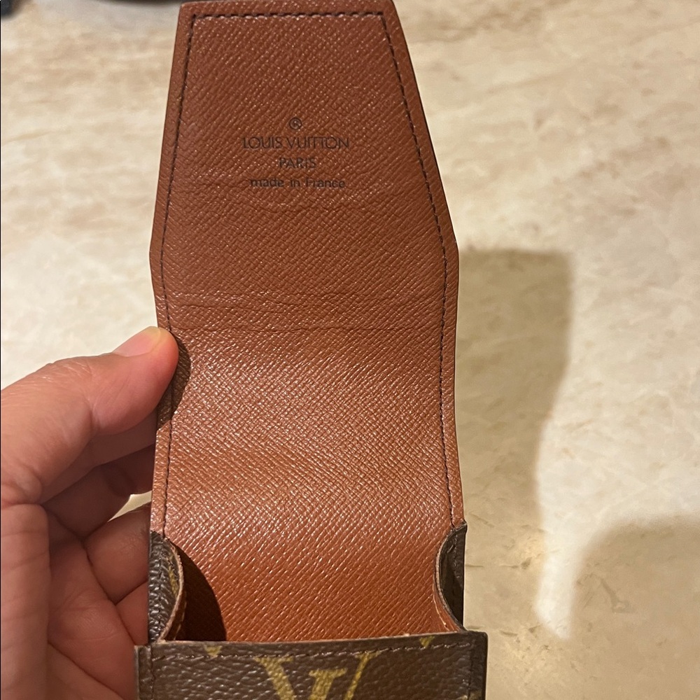 Louis Vuitton Brown Monogram Key Holder - Picture 3 of 6